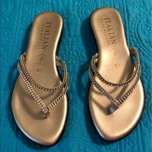 Ladies sandals
